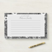 Gray Floral Post-it Klebezettel (Auf Schreibtisch)
