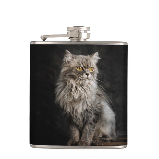 Gray Fluffy Cat Flachmann (Vorderseite)