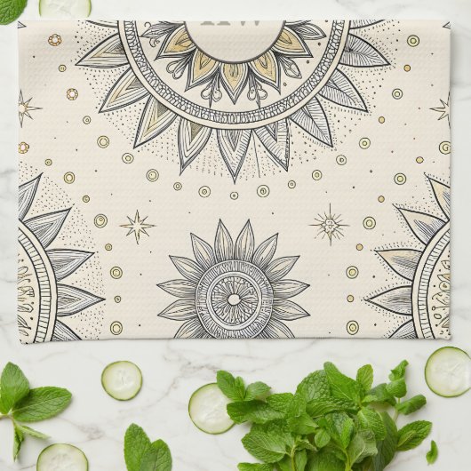 Gray Gold Mandala Pattern Monogram Geschirrtuch (Gefaltet)