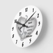 Gray Heart EMT Runde Wanduhr (Winkel)