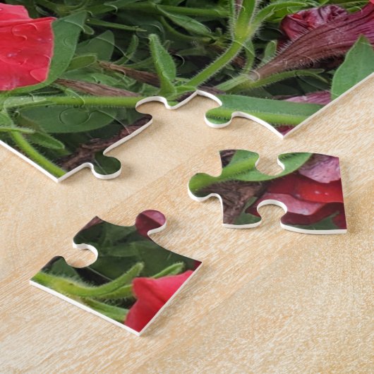 Gray Kitten in Blume Puzzle (Seite)