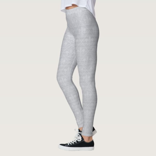 Gray Lilie Pattern Leggings (Links)