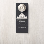 Gray Minimal Rustic Real Anwesen Agent House Foto Türanhänger (Auf Knauf)