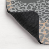 Gray Mustache und Leopard Print Mousepad (Ecke)