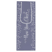 Gray New Year Cheer Elegante Moderne Weiße Schneef Geschenktüte Für Weinflaschen (Vorderseite)
