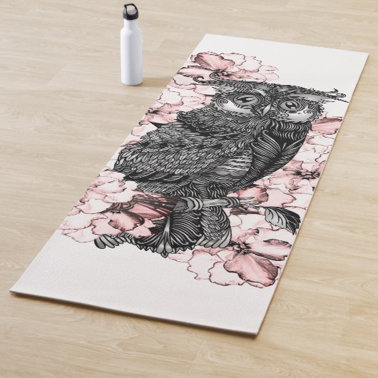 Gray Owl Pink Orchids Yogamatte (Beispiel)