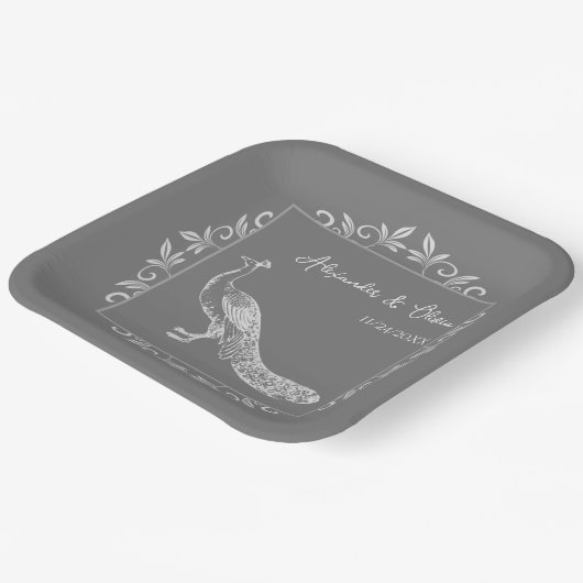 Gray Peacock Blühe Polterabend Paper Teller (Gewinkelt)