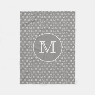 Gray Personal Monogram Muster Fleecedecke