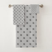 Gray Polka Dot Badhandtuch Set (Insitu)