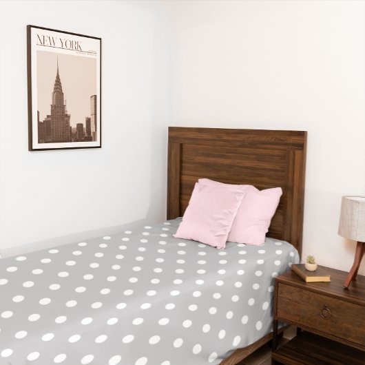 Gray Polka Dot Fleecedecke