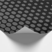 Gray Polka Dot Modern Black Geschenkpapier (Ecke)