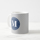 Gray Polka Dots Navy Blue Monogram Kaffeetasse (Vorderseite Links)