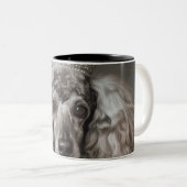 Gray Poodle als Prinzessin verkleidet Zweifarbige Tasse (VorderseiteRechts)