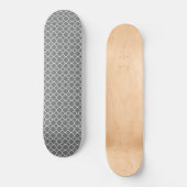Gray Quatrefoil Skateboard (Vorderseite)