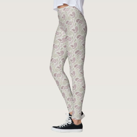 Gray-Redwood Paisley Pattern Leggings (Links)