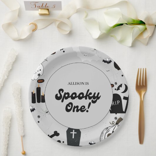 Gray Retro Grooy Spooky Ein Halloween 1. Geburtsta Pappteller (Hochzeit)