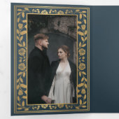 Gray Royal Medieval Sword Wedding Dreifach Gefaltete Einladung (Innen Erste Seite)