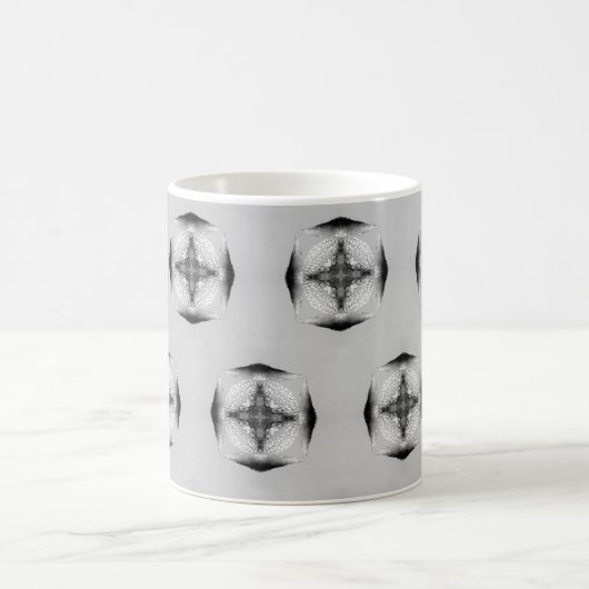 Gray Schwarz-Weiß-Schildkrötenherzen Kaffeetasse (Mittel)