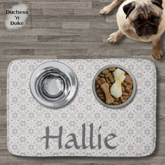 Gray Spanish Tile Personalized Pet Food Mat Badematte