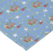 Gray Star Blue Red Robin Wreath Weihnachten Tischdecke (Schrägansicht)