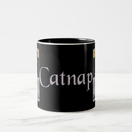 Gray Striped Kitty Art "Catnap" Zweifarbige Tasse (Mittel)