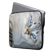Gray Tabby Cat Laptopschutzhülle (Vorderseite Links)