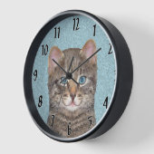Gray Tabby Cat Painting - Niedliche Original Cat A Uhr (Winkel)