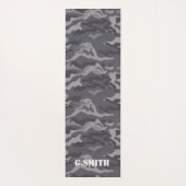 Gray Texture Camouflage. Camouflage Yogamatte (Rückseite)