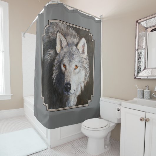 Gray Timber Wolf Face Portrait Duschvorhang (Beispiel)