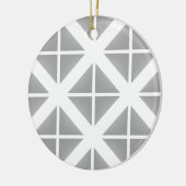 Gray Trendy Triangle Pattern Keramikornament (Links)