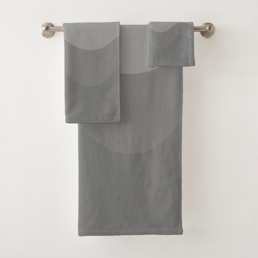 Gray Wavey Stripe Modern Badhandtuch Set (Insitu)