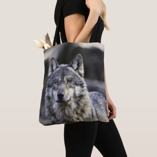 Gray Wolf Tasche (Von Nahem)