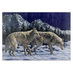 Gray Wolves in Snowy Wintermountains Schneidebrett