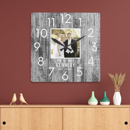 Gray Wood Wedding Anniversary Personalized Foto Quadratische Wanduhr