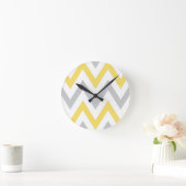 Gray & Yellow Chevron Runde Wanduhr (Zuhause)