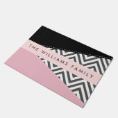 Gray Zigzag, grau Zickzack, rosa, Ihr Name Fußmatte (Schrägansicht)
