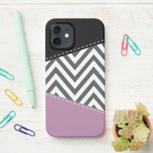 Gray Zigzag, grau Zickzack, Zigzag Muster, Lila iPhone 12 Hülle
