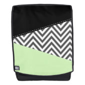 Gray Zigzag, grau Zickzack, Zigzag Muster, Minze Rucksack (Vorderseite)