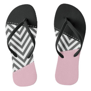 Gray Zigzag, Gray Chevron, Zigzag Pattern, Pink Badesandalen