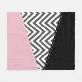 Gray Zigzag, Gray Chevron, Zigzag Pattern, Pink Fleecedecke (Vorderseite (Horizontal))