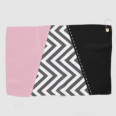 Gray Zigzag, Gray Chevron, Zigzag Pattern, Pink Golfhandtuch (Horizontal)