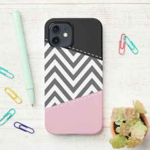Gray Zigzag, Gray Chevron, Zigzag Pattern, Pink iPhone 12 Hülle