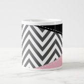 Gray Zigzag, Gray Chevron, Zigzag Pattern, Pink Jumbo-Tasse (Vorderseite)