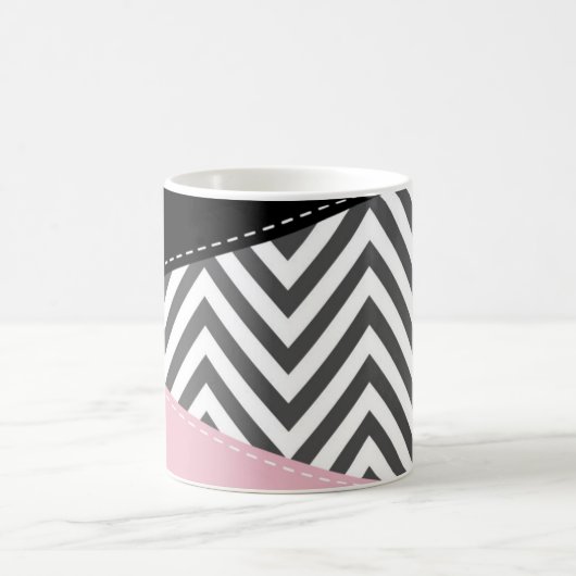 Gray Zigzag, Gray Chevron, Zigzag Pattern, Pink Kaffeetasse (Mittel)