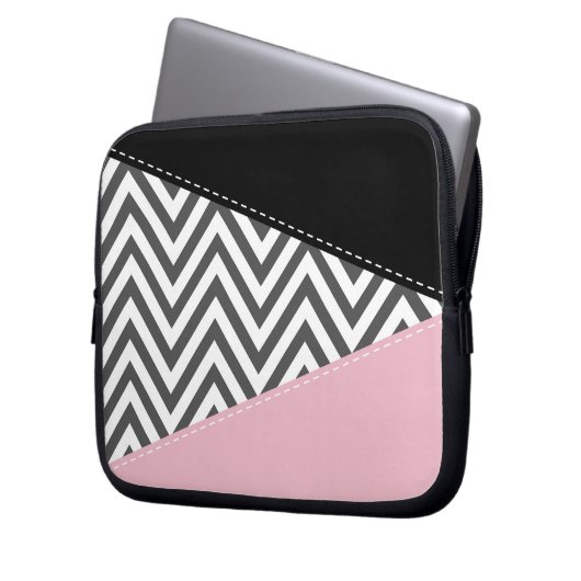 Gray Zigzag, Gray Chevron, Zigzag Pattern, Pink Laptopschutzhülle (Vorderseite Links)
