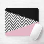 Gray Zigzag, Gray Chevron, Zigzag Pattern, Pink Mousepad (Mit Mouse)