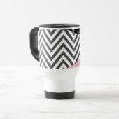 Gray Zigzag, Gray Chevron, Zigzag Pattern, Pink Reisebecher (Vorderseite Links)