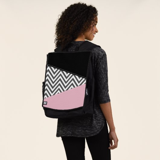 Gray Zigzag, Gray Chevron, Zigzag Pattern, Pink Rucksack (Ausgewaschen)