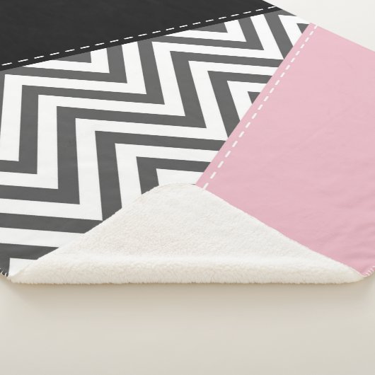 Gray Zigzag, Gray Chevron, Zigzag Pattern, Pink Sherpadecke (3/4)