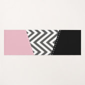 Gray Zigzag, Gray Chevron, Zigzag Pattern, Pink Yogamatte (Vorderseite (Horizontal))